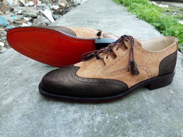 Black and Beige Leather Wingtip Brogue Toe Shoes