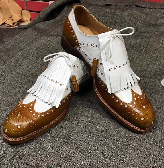 Oxford Brown and White Brogue Shoes for Men Fringe Shoes