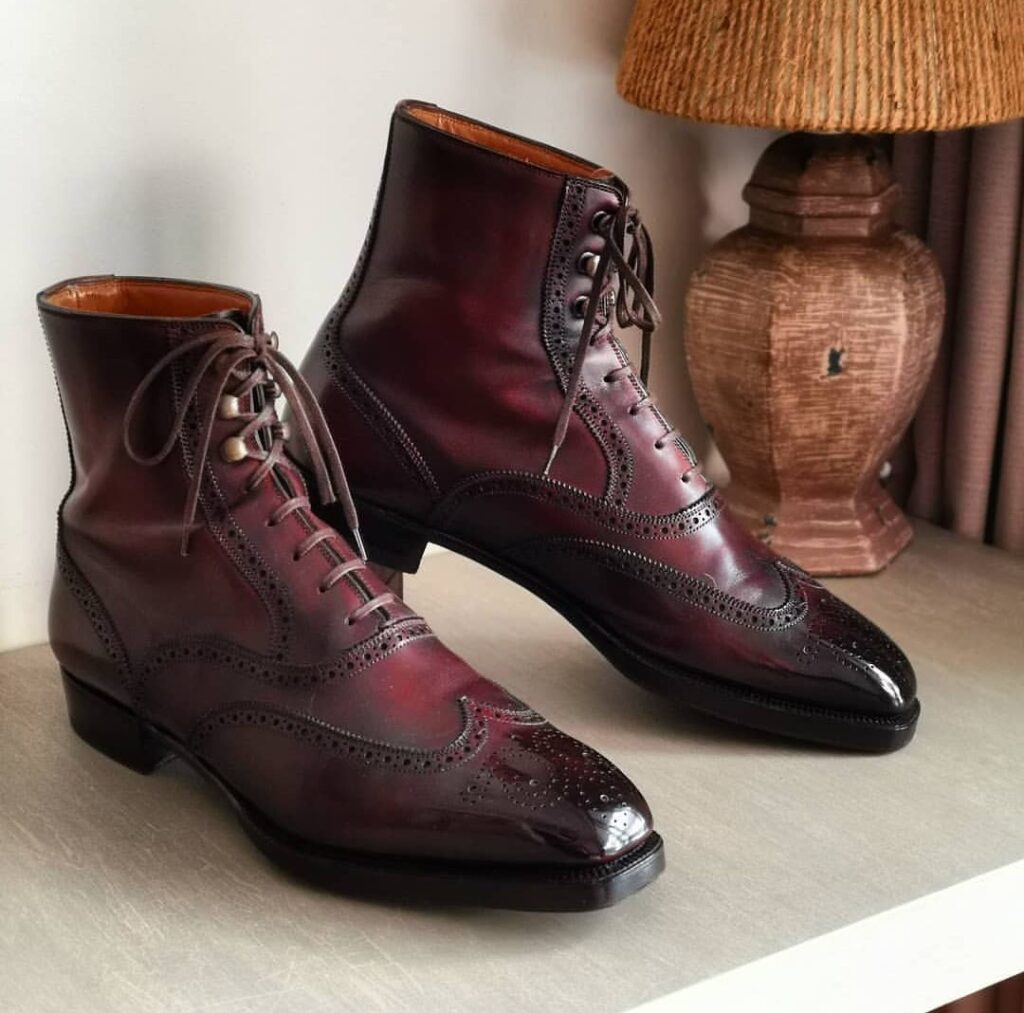 Burgundy Wingtip Leather Boots for Men Brogue Toe Fashion Boots