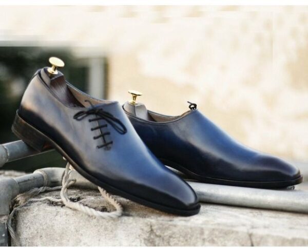 Wholecut Black Dress Shoes for Men